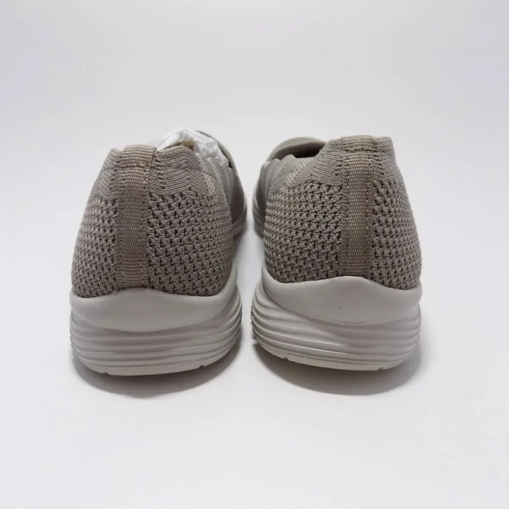 SKECHERS Seager Scallop Slipon Sneaker in Taupe Women's- Size 6.5 - Brand New